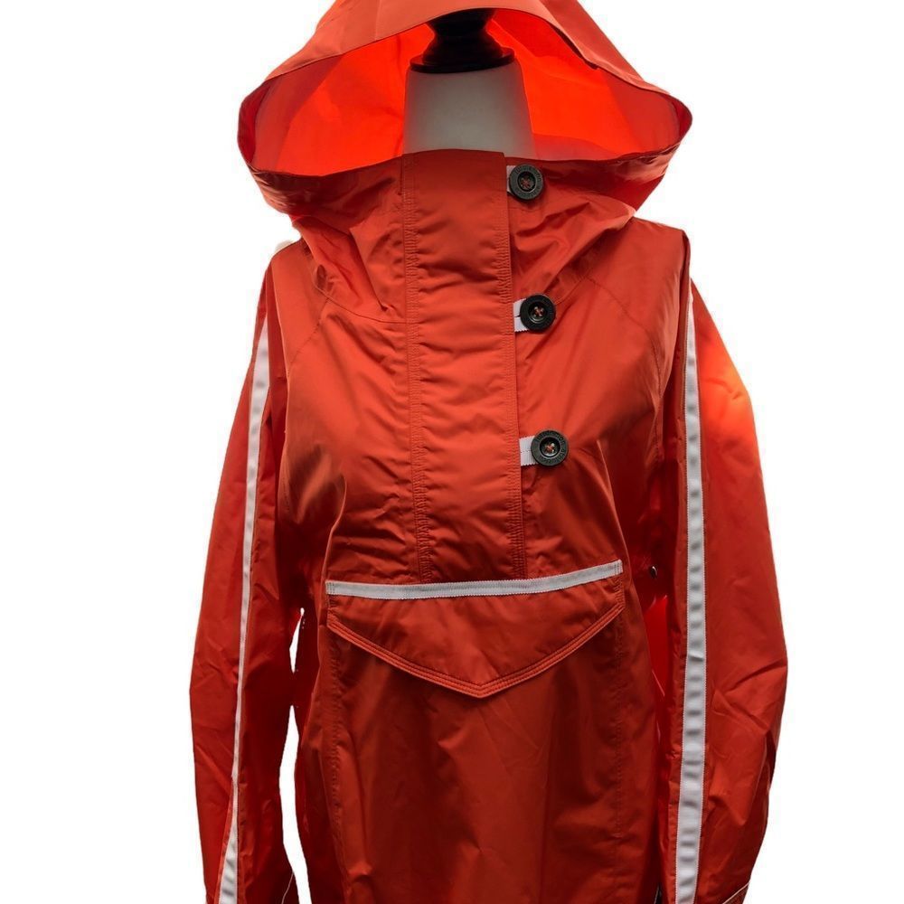 Lululemon Athletica Rain Jacket with Hood and reflective strips